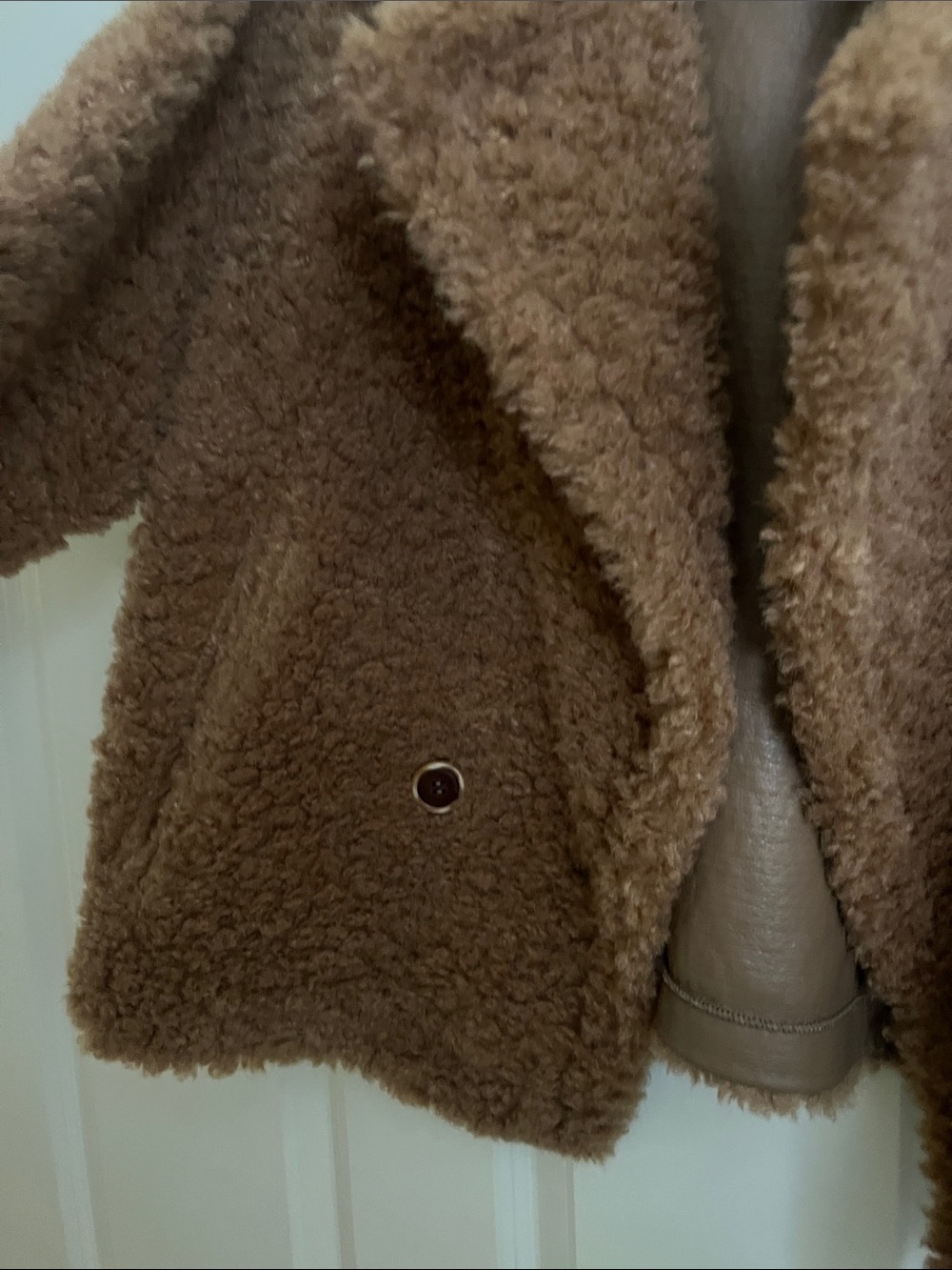 Classic Teddy Faux-Shearling Jacket in Chestnut Brown - Picture 6 of 8